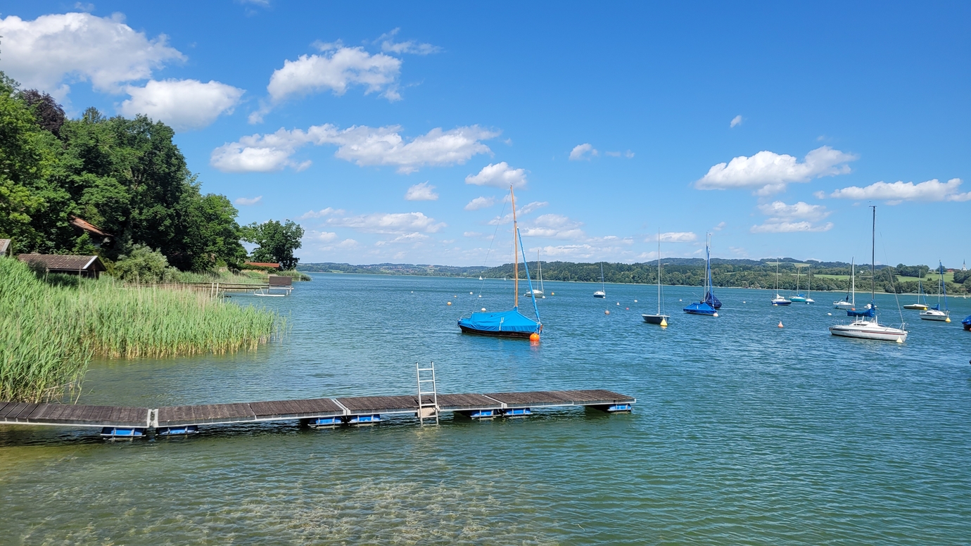 Wir wünschen eine schöne Sommerzeit!
