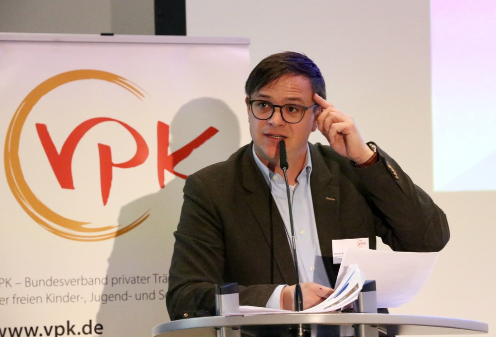 Daniel Hahn beim Podium 2025